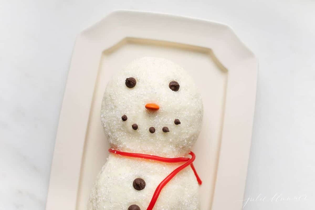 make ahead snowman cheese ball