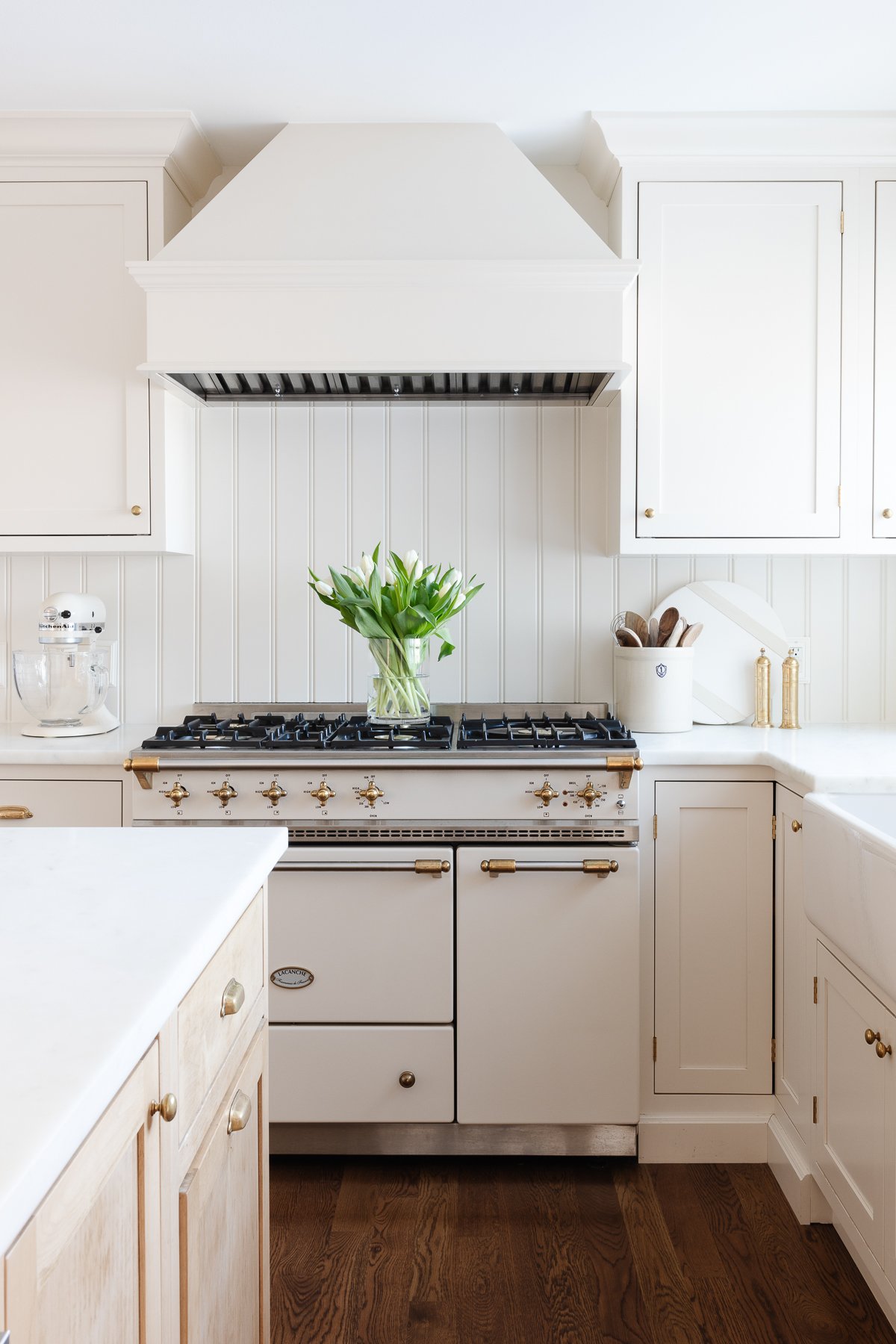 Timless and Classic Kitchen Design Tips