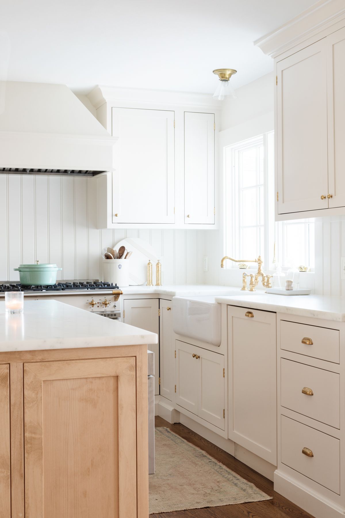 How to Use Brass Cabinet Hardware Around Your Home