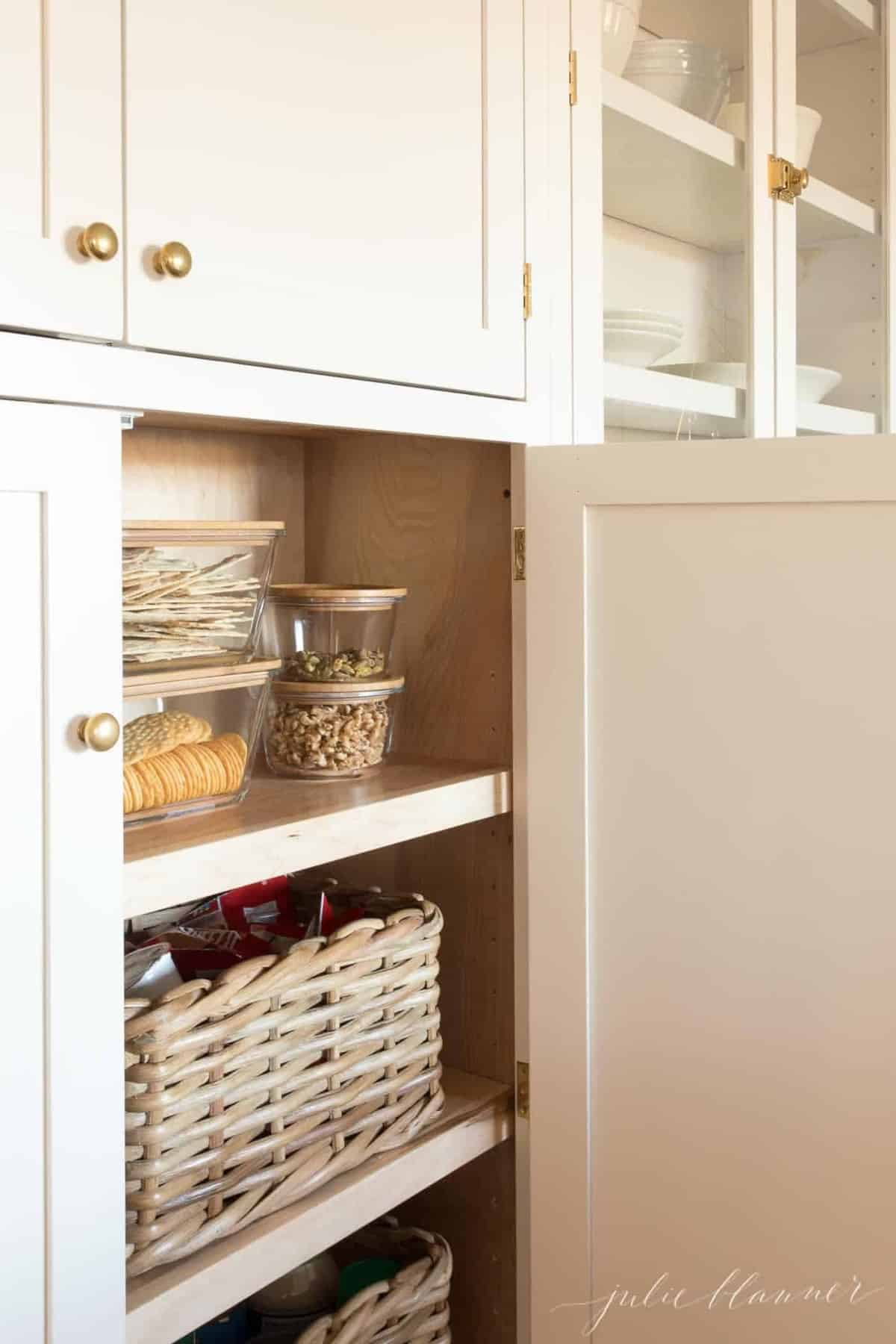 Minimalist Kitchen Easy Organizing Tips For A Simple Kitchen