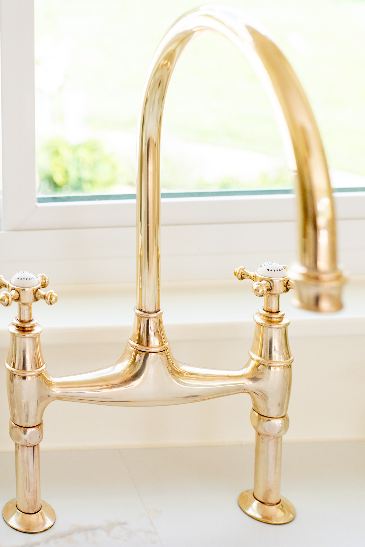 Brass deals kitchen faucet