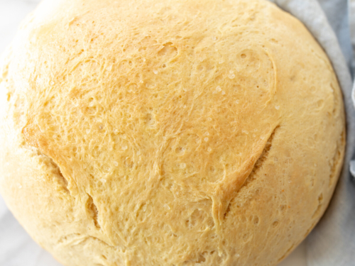 https://julieblanner.com/wp-content/uploads/2020/04/dutch-oven-artisan-bread-500x375.jpg