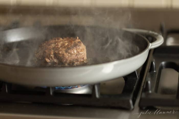 How To Cook Perfect Cast Iron Burgers Julie Blanner   How To Make Burgers On The Stove 700x467 