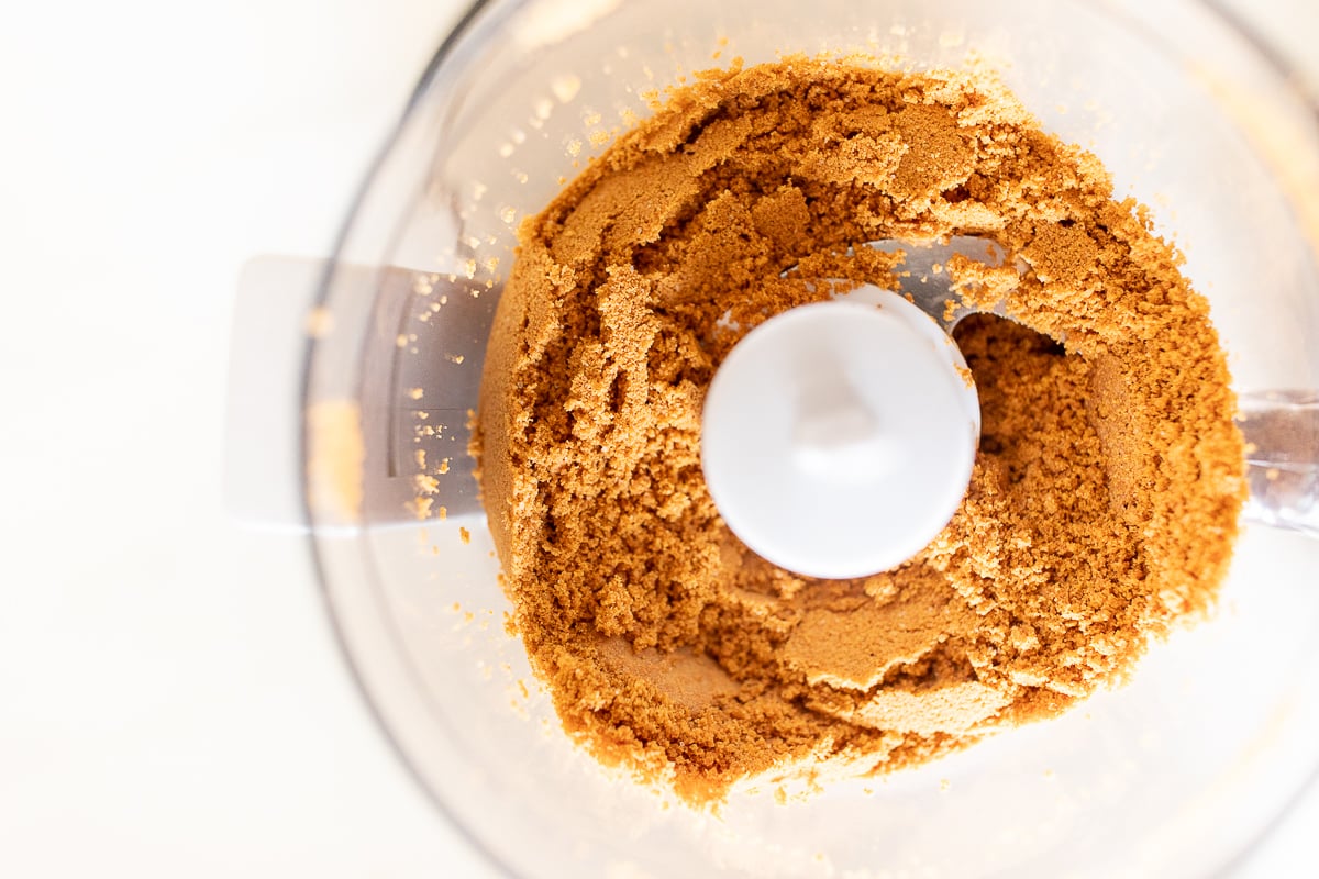 Speculoos cookies, pulverized in a food processor