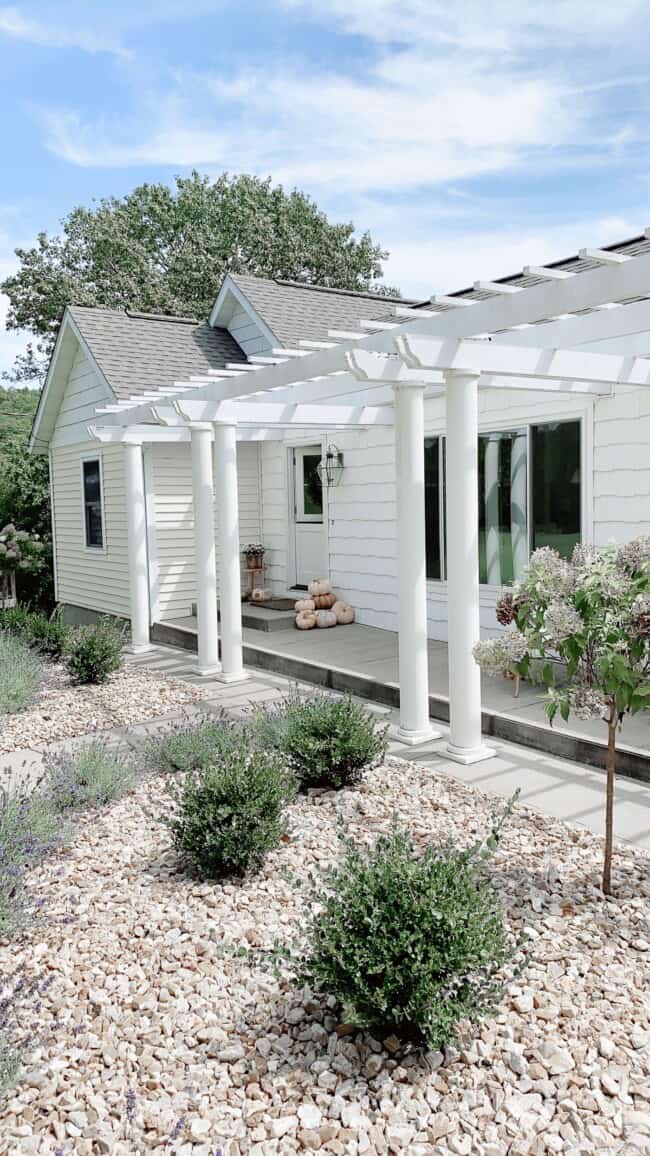 Simple + Pretty Minimalist Fall Decor Ideas Julie Blanner