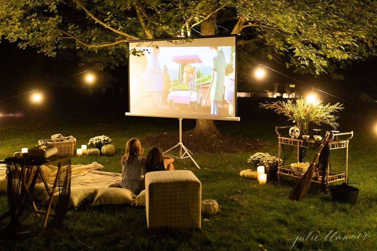 How to Host an Outdoor Movie | Julie Blanner