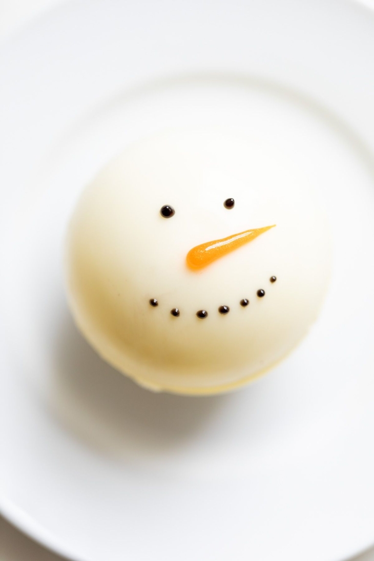 Melting Snowman Hot Chocolate Bombs | Julie Blanner
