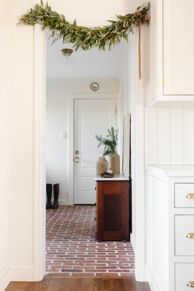 How to Keep Christmas Greenery Fresh Julie Blanner