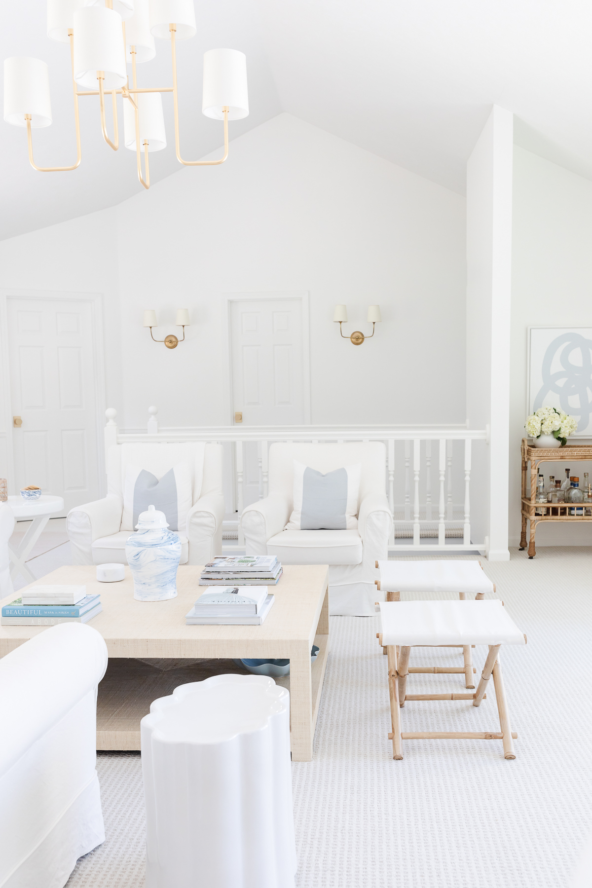 A blue and white coastal living room.