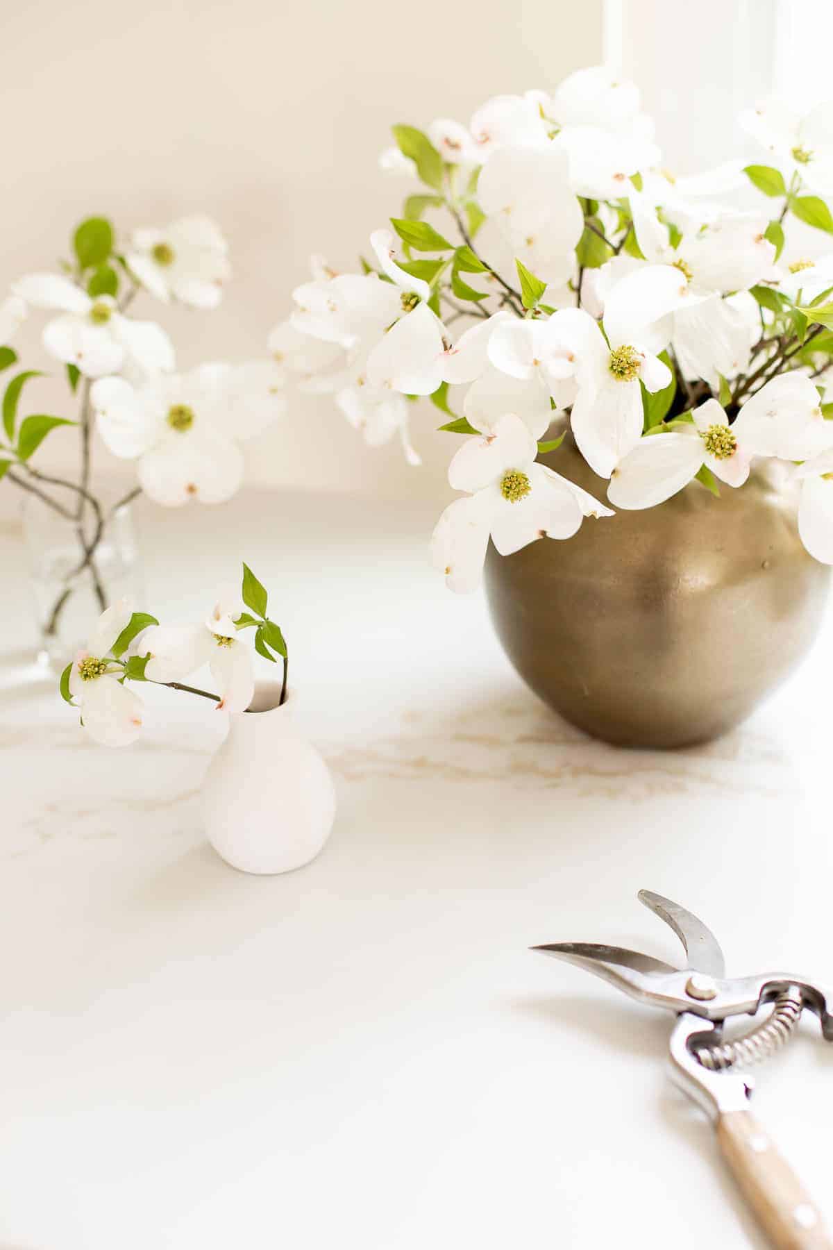 flowers on quartz counters