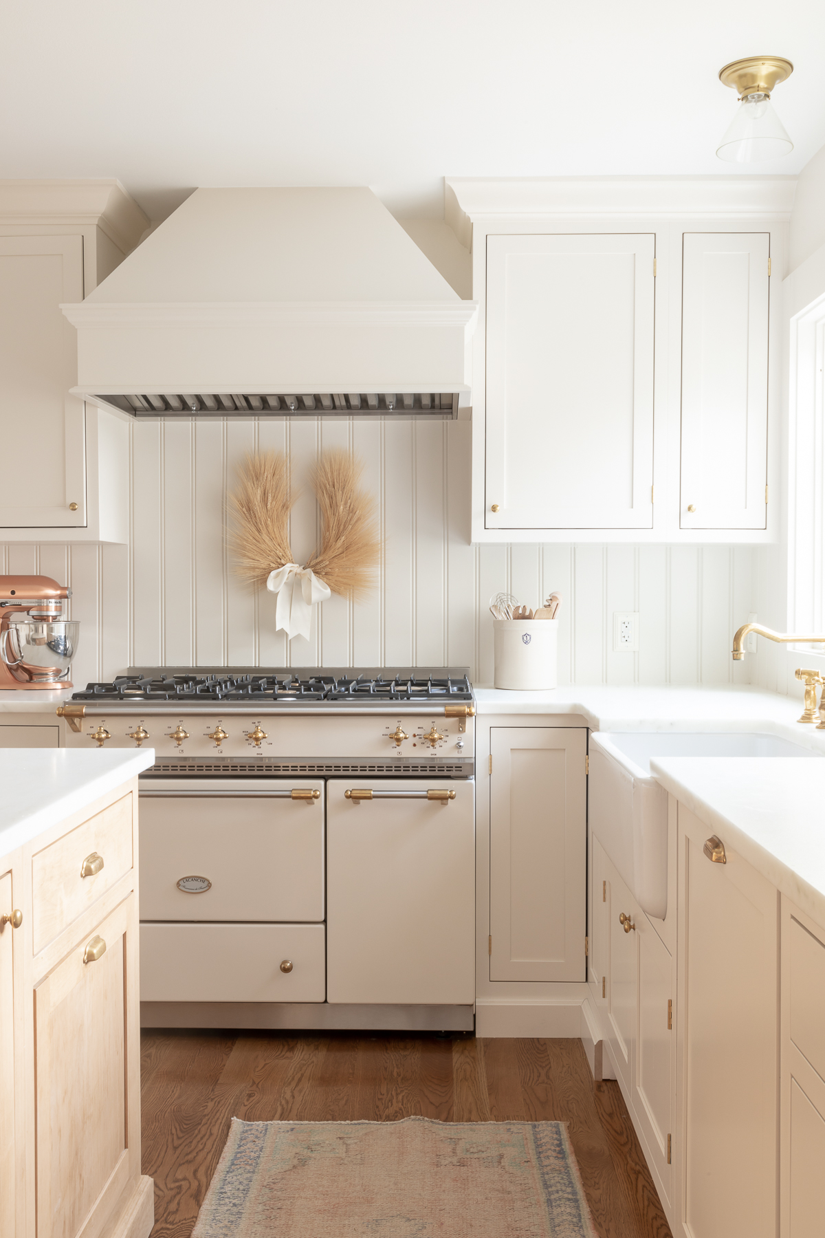 kitchen with wheat wreath
