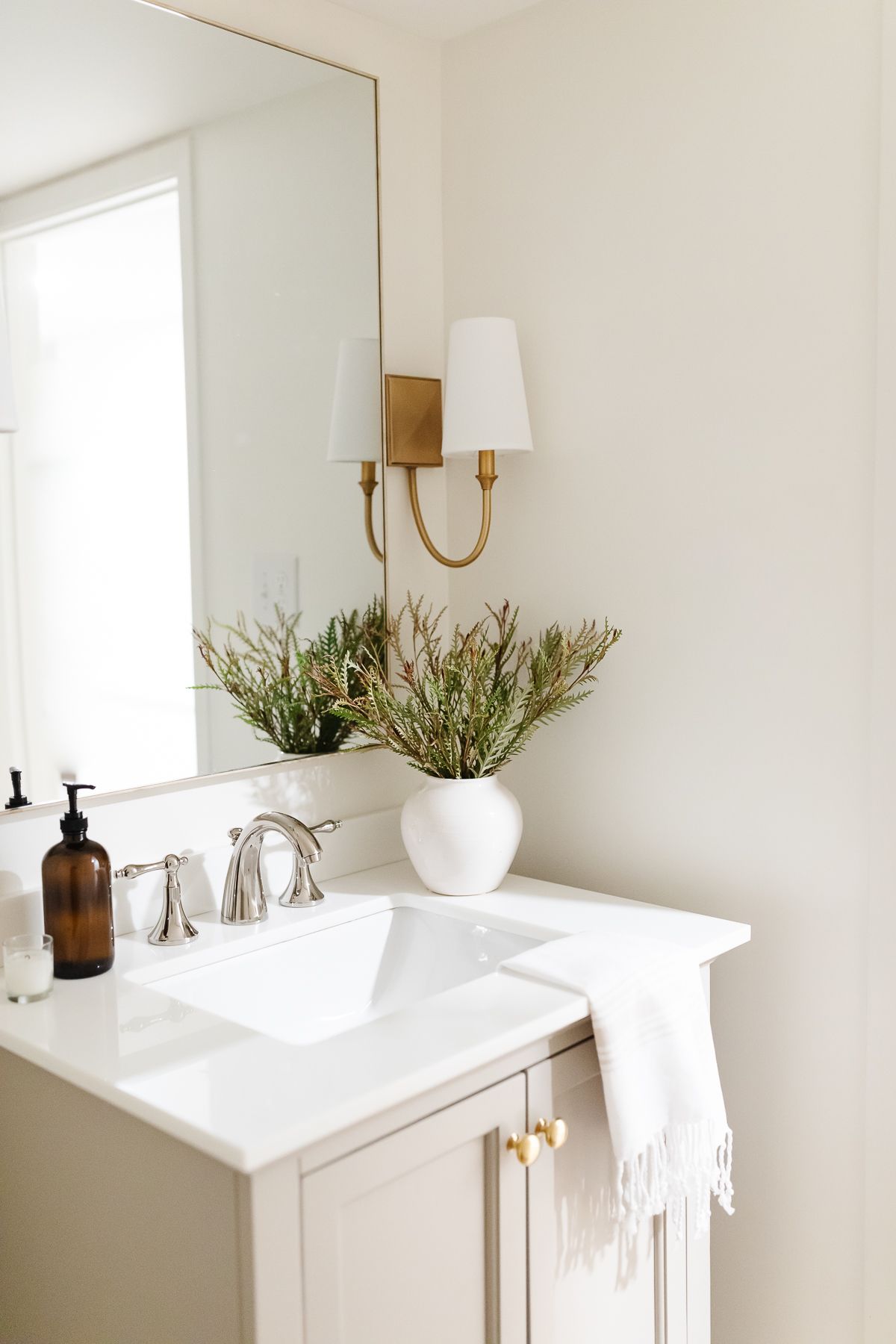 Kitchen Cabinets Benjamin Moore Gray Cloud