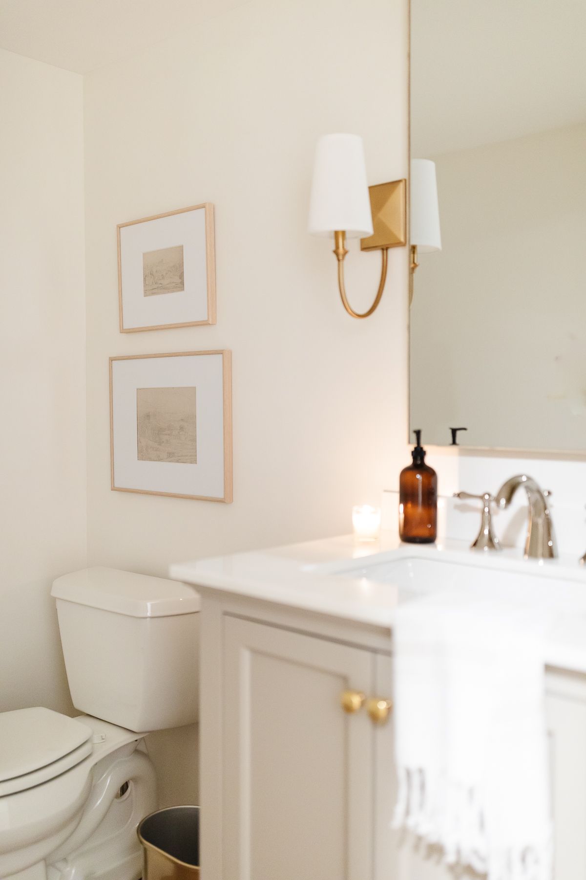 A bathroom painted in Cloud White