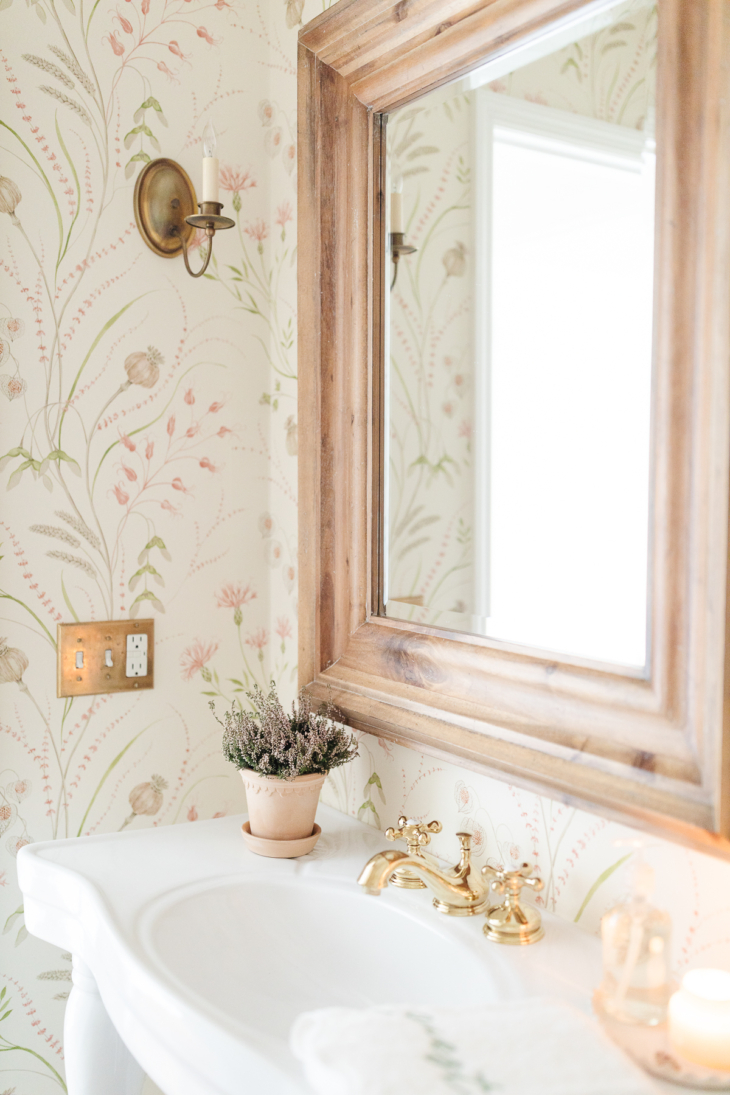 Brass Bathroom Faucets | Julie Blanner