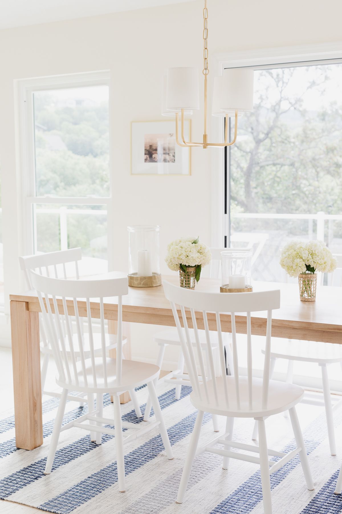 Dining room with online white chairs