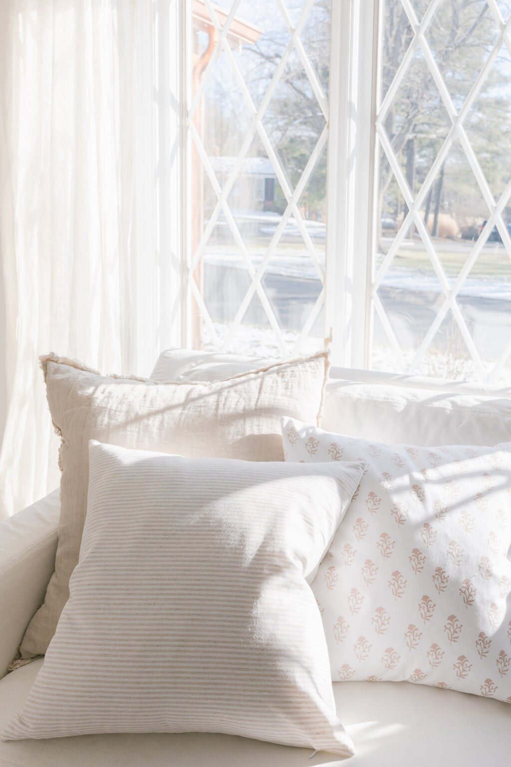 How to Mix Pillow Covers and Where to Buy Them Julie Blanner