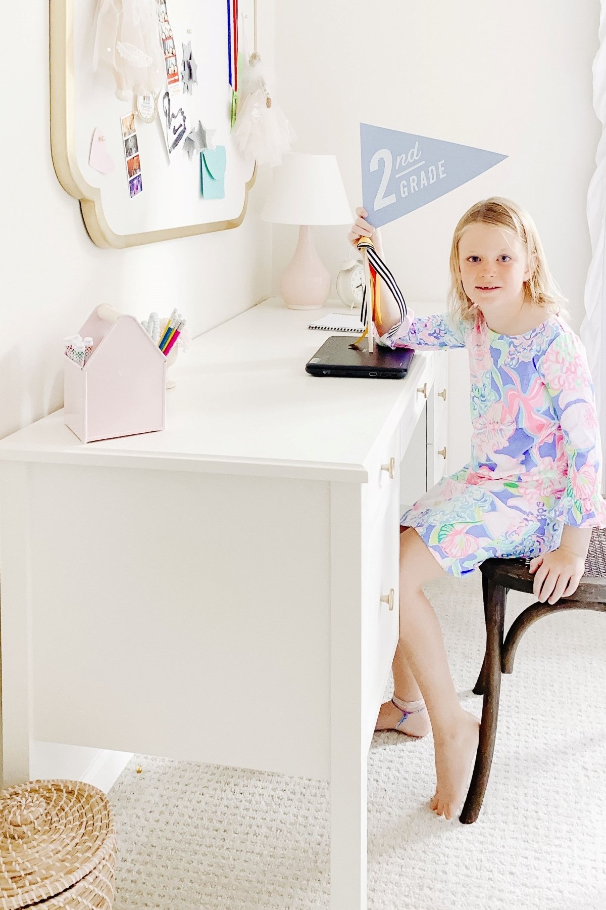 White desk 2025 for girls room