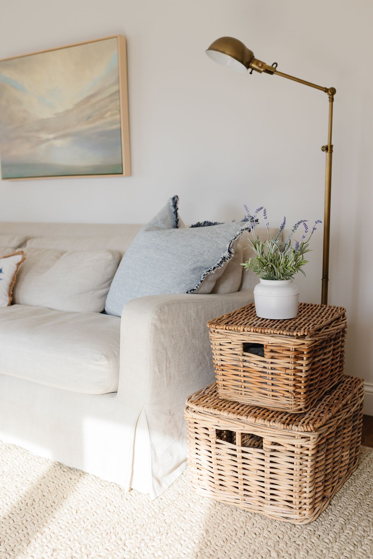 Pros and Cons of Linen Upholstery - Calgary Interiors