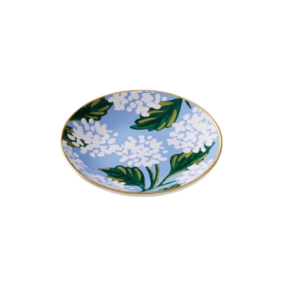 A beautiful gift idea, a blue and white plate adorned with lovely flowers.