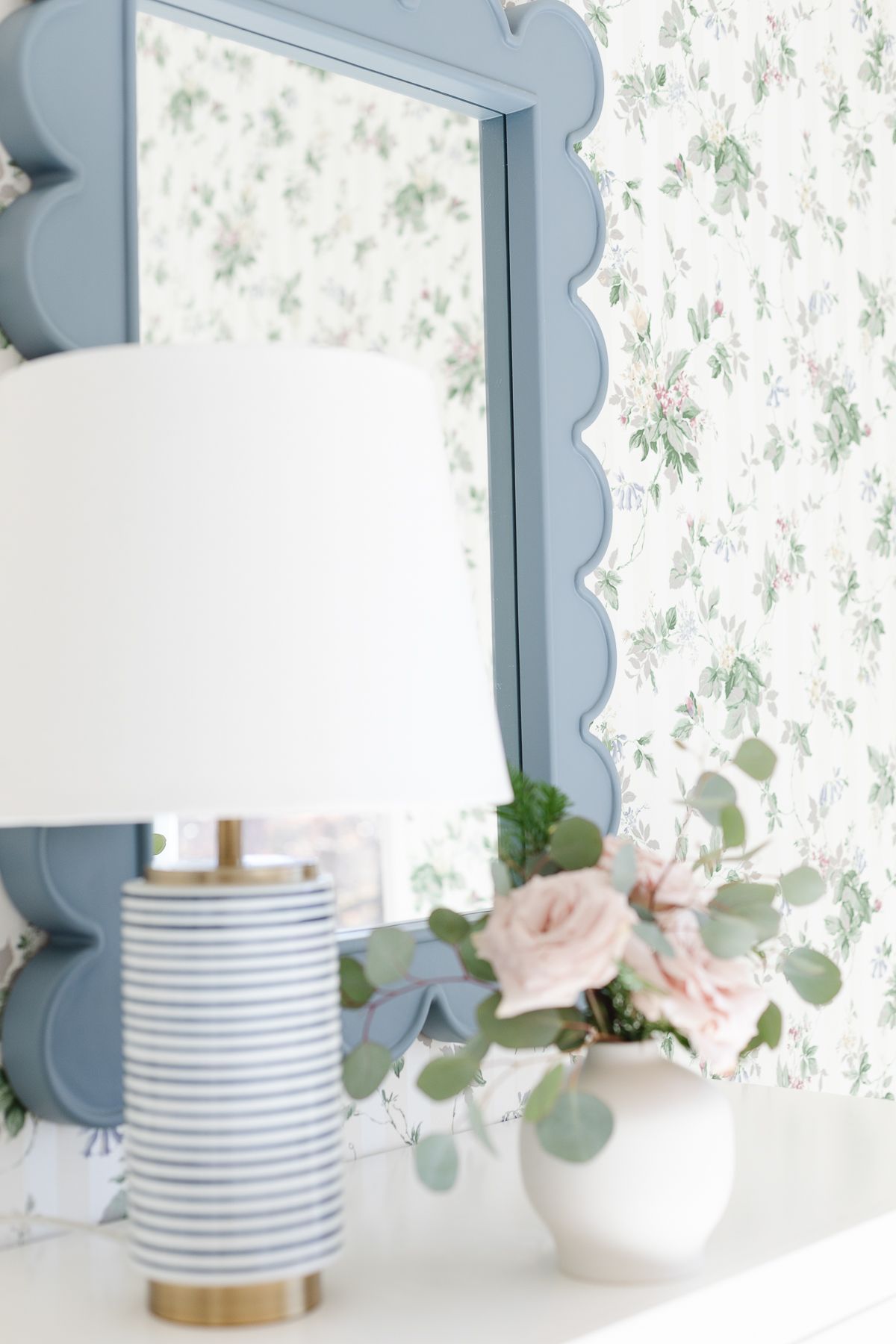 Linen Flower Scallop Flush Mount